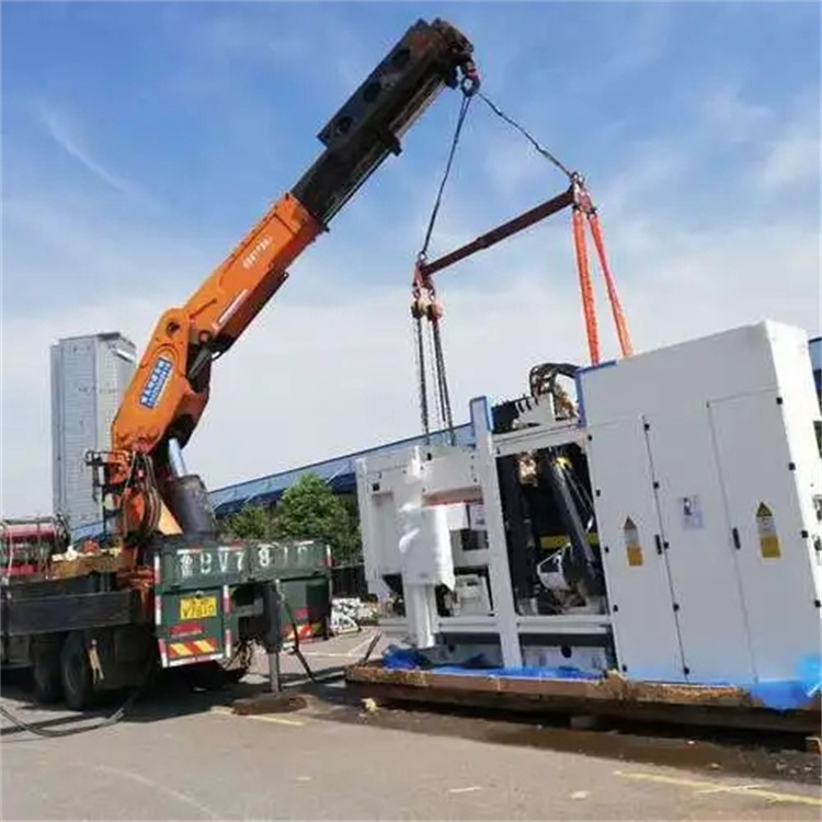 新密附近小吊车联系方式|8-16吨|本地及时服务